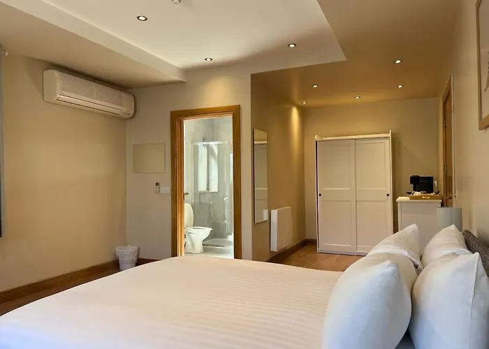 Feeney's Audubon Bed & Breakfast Galway