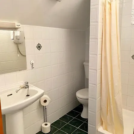 Feeney's Audubon Bed & Breakfast Galway